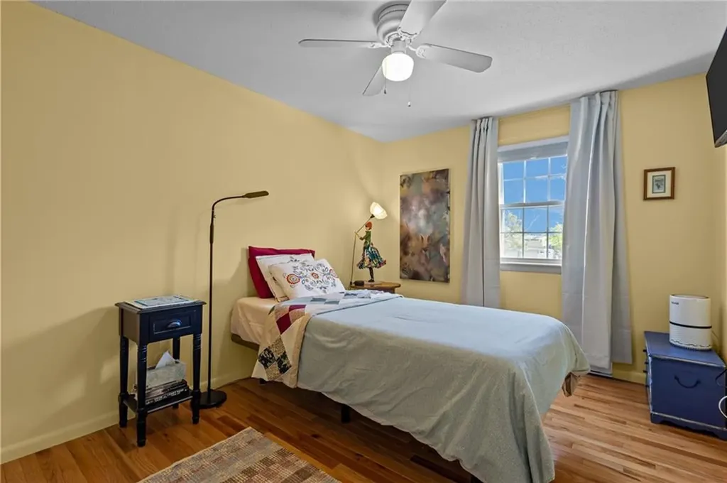 4080 Post Road Warwick RI 02886