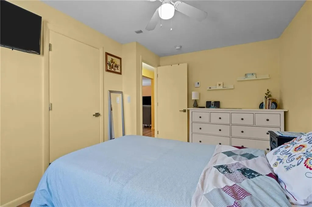 4080 Post Road Warwick RI 02886