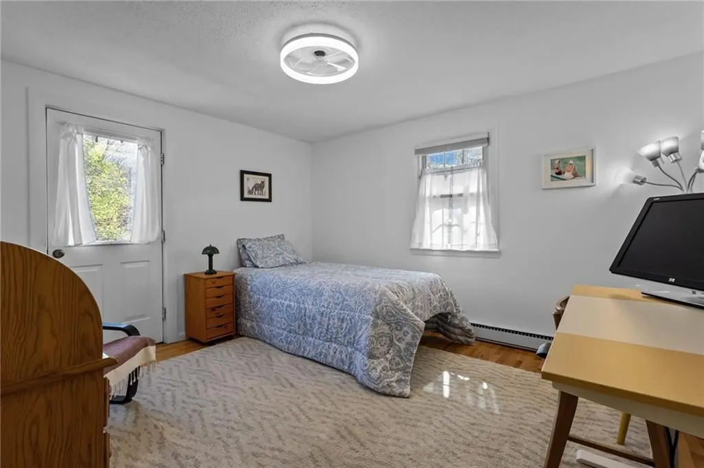 4080 Post Road Warwick RI 02886