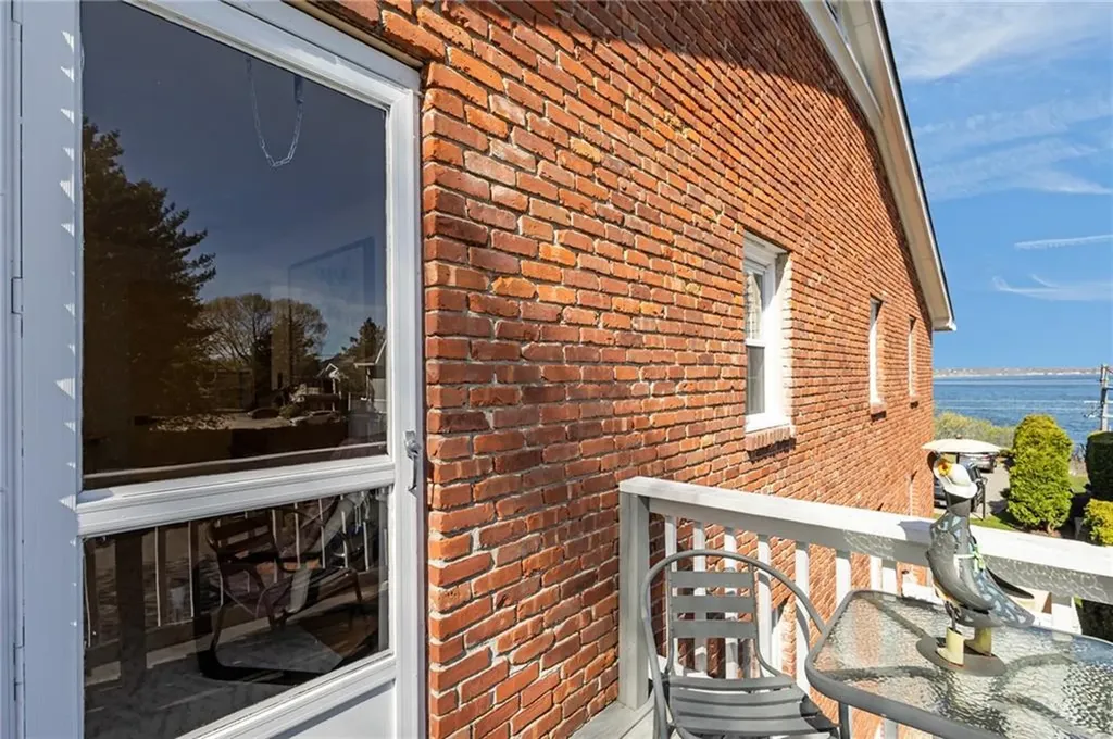 4080 Post Road Warwick RI 02886