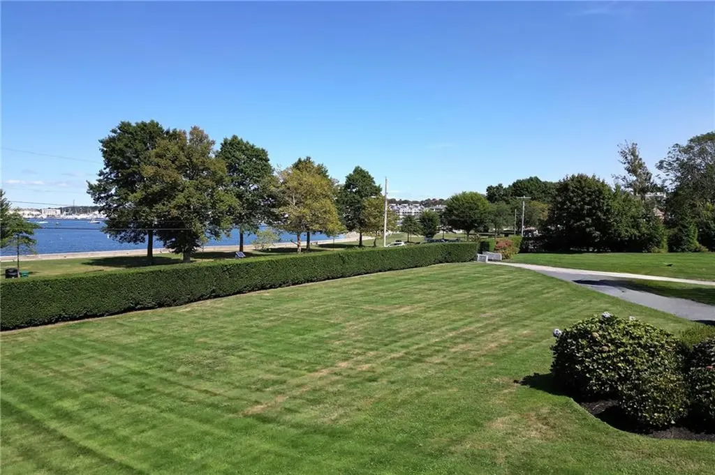 1 Harborview Drive Newport RI 02840