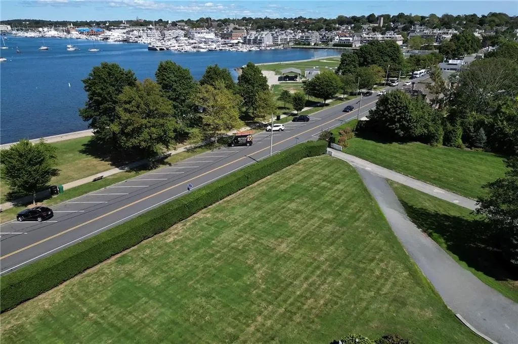 1 Harborview Drive Newport RI 02840