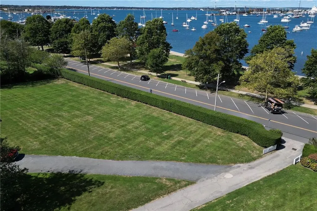 1 Harborview Drive Newport RI 02840