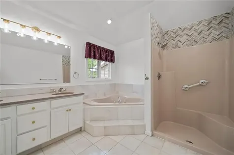 329 Wickham Road North Kingstown RI 02852