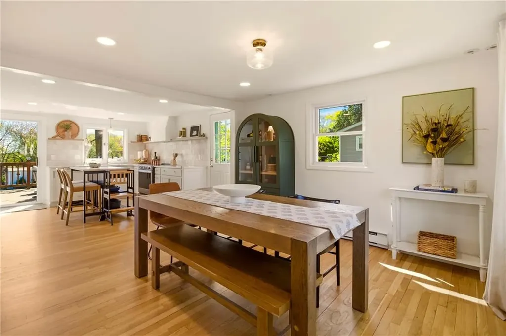 8 Monterey Drive Bristol RI 02809