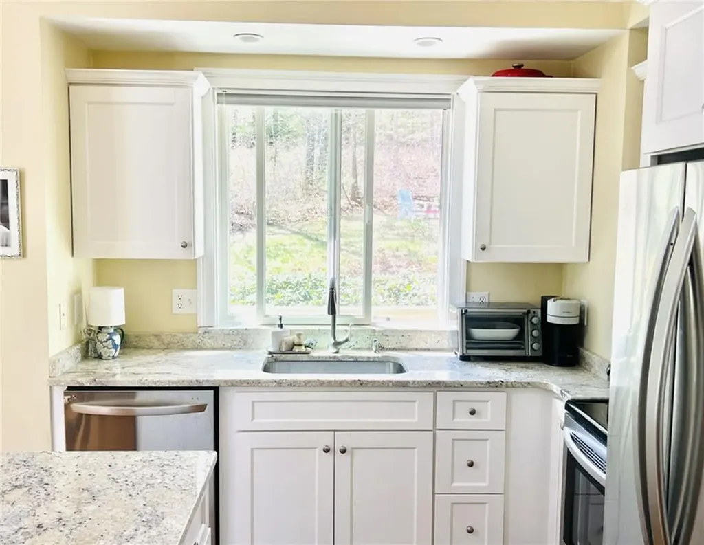 148 Ross Hill Road Charlestown RI 02813