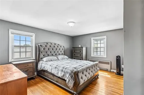 123 Scarborough Road Pawtucket RI 02861
