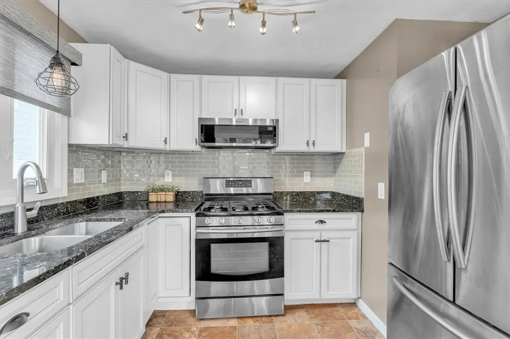 120 Hobson Avenue East Providence RI 02914