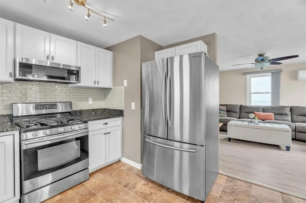 120 Hobson Avenue East Providence RI 02914