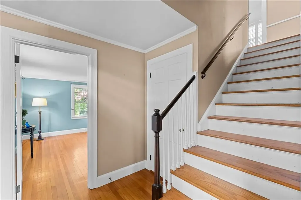 72 Ferry Lane Barrington RI 02806