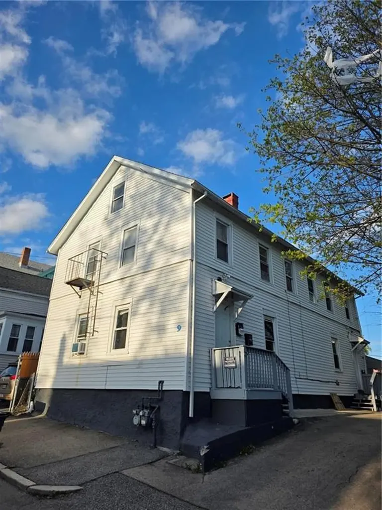 9 Hannah Street Providence RI 02909