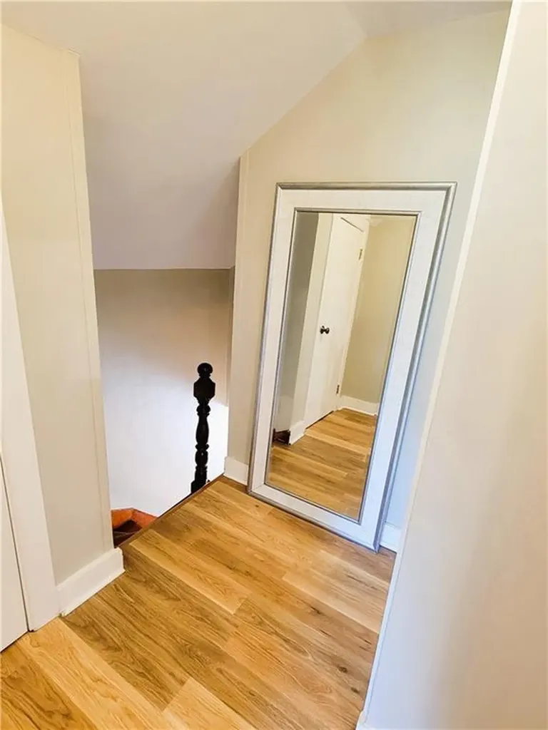 129 Connection Street Newport RI 02840
