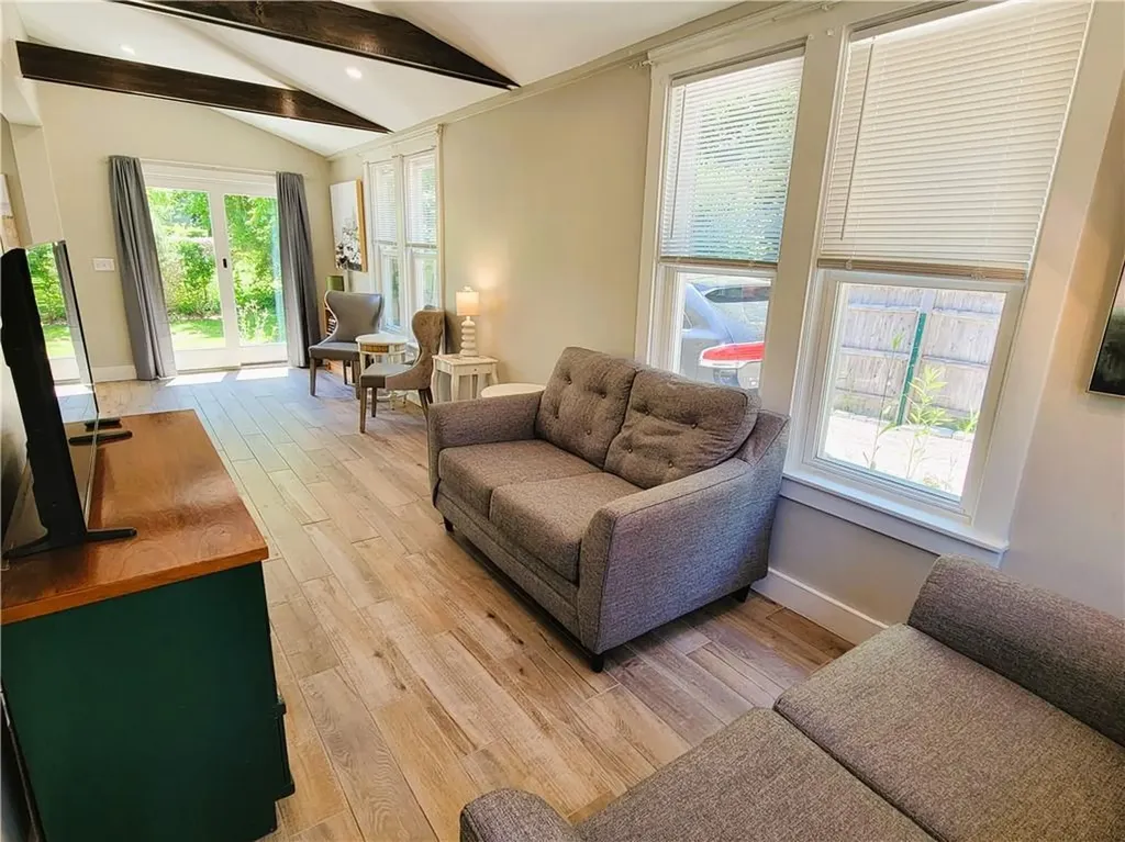 129 Connection Street Newport RI 02840