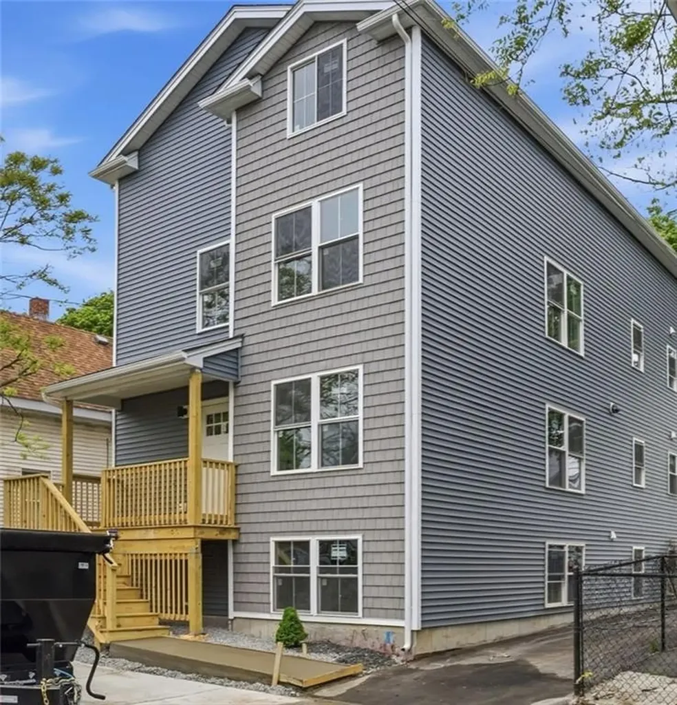 307 Oxford Street Providence RI 02905