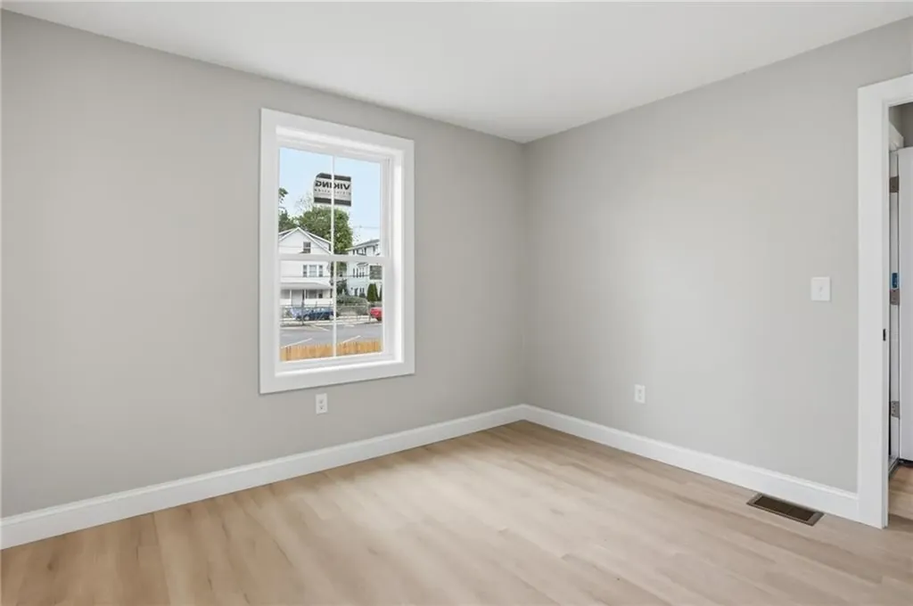 307 Oxford Street Providence RI 02905