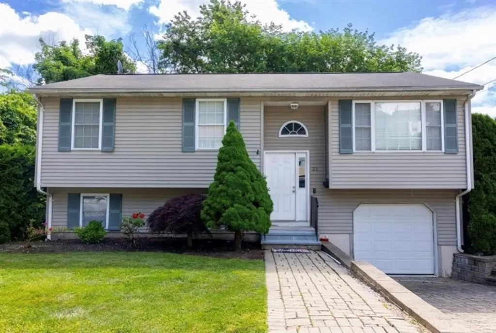 21 Milano Street Providence RI 02904