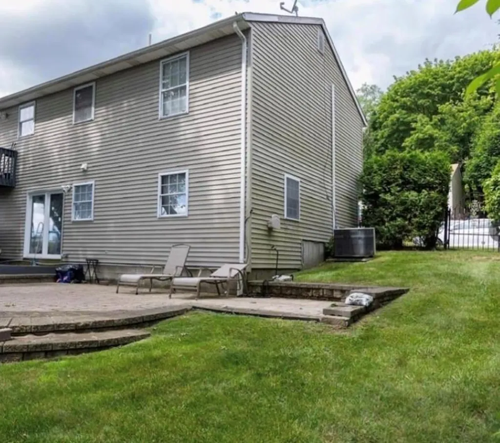 21 Milano Street Providence RI 02904