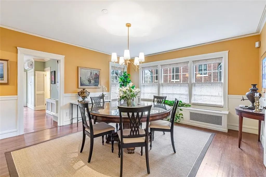 76 Freeman Parkway Providence RI 02906
