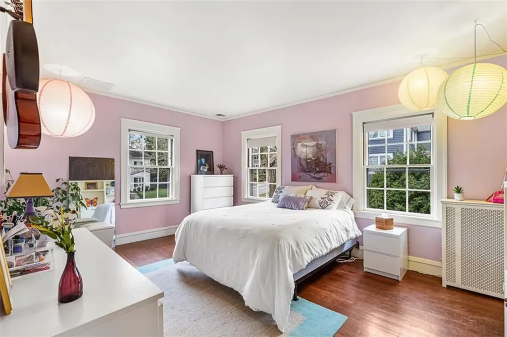 76 Freeman Parkway Providence RI 02906