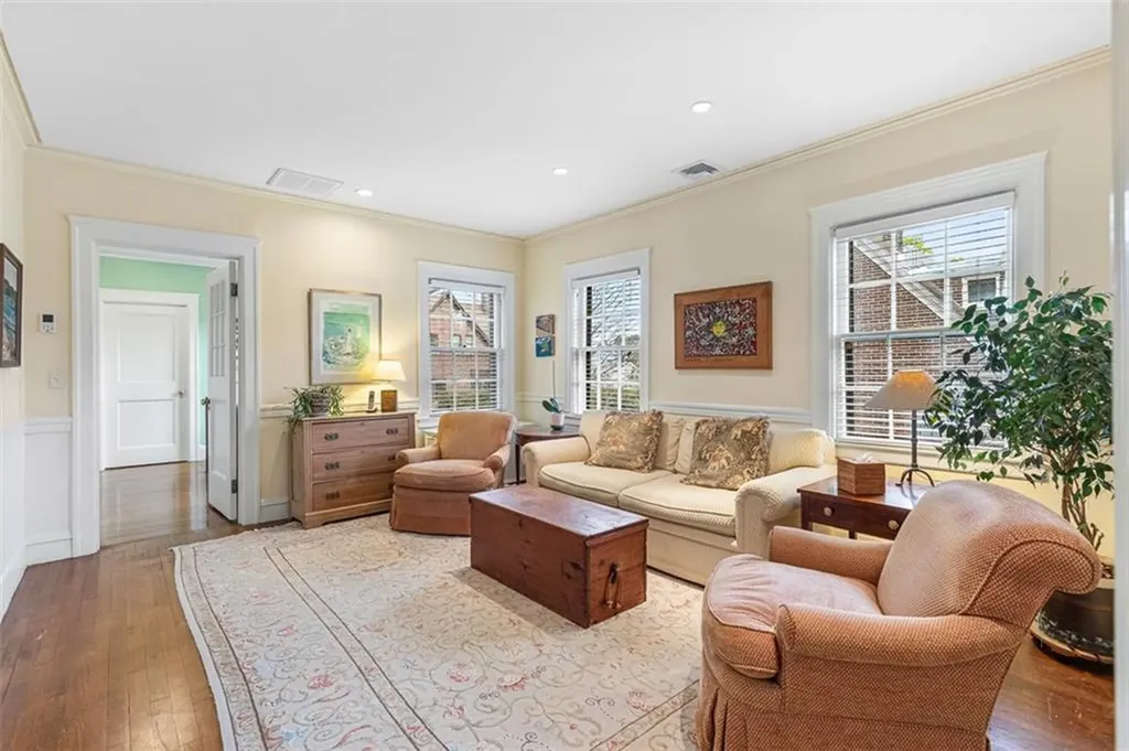 76 Freeman Parkway Providence RI 02906