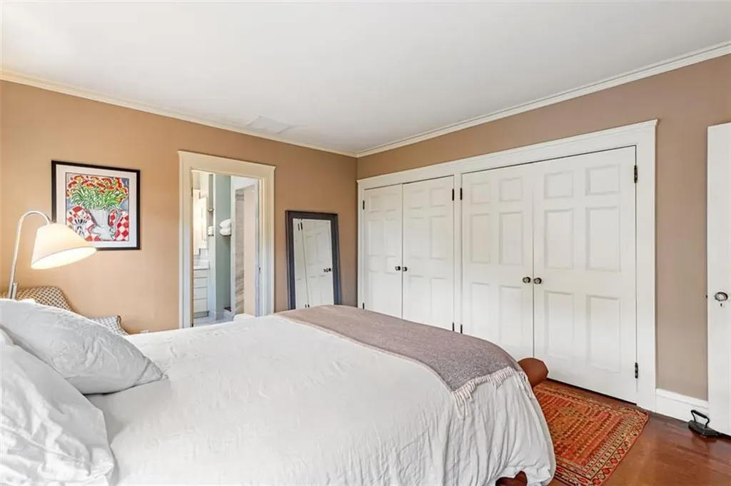 76 Freeman Parkway Providence RI 02906