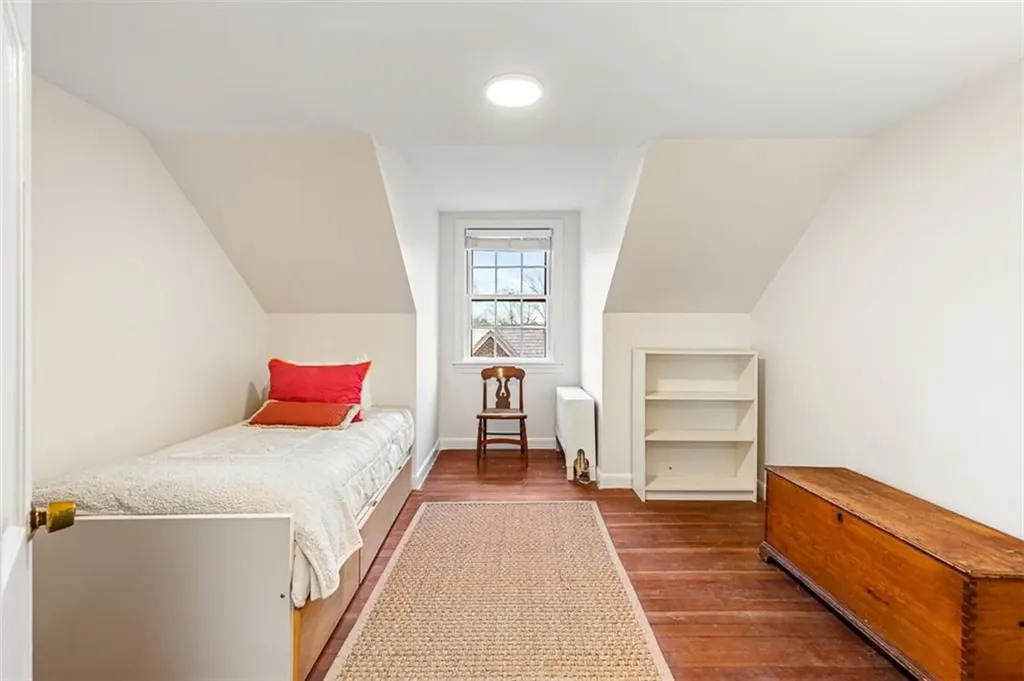 76 Freeman Parkway Providence RI 02906