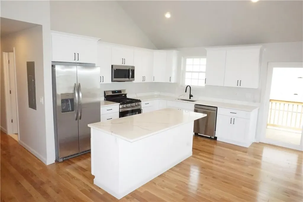 178 B Highland Street Cranston RI 02920