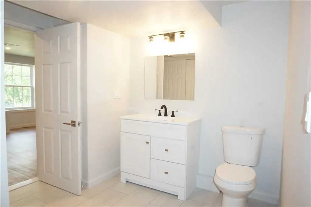 178 B Highland Street Cranston RI 02920