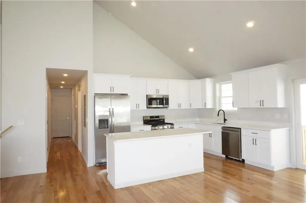 178 B Highland Street Cranston RI 02920