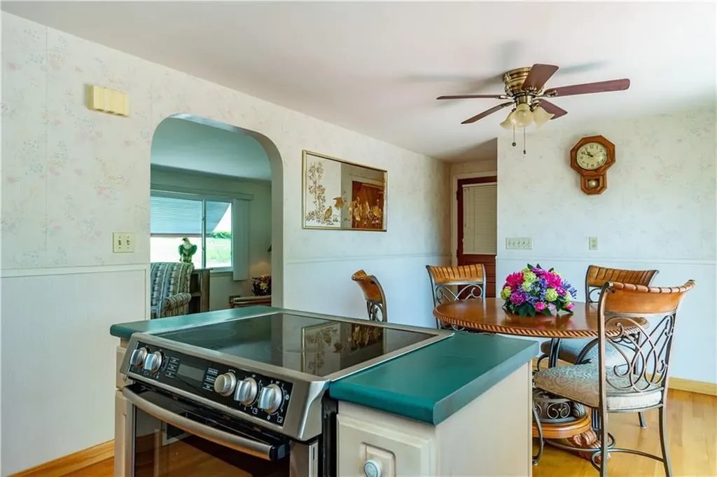 15 Lakeside Drive Smithfield RI 02917