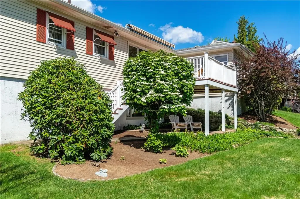 15 Lakeside Drive Smithfield RI 02917