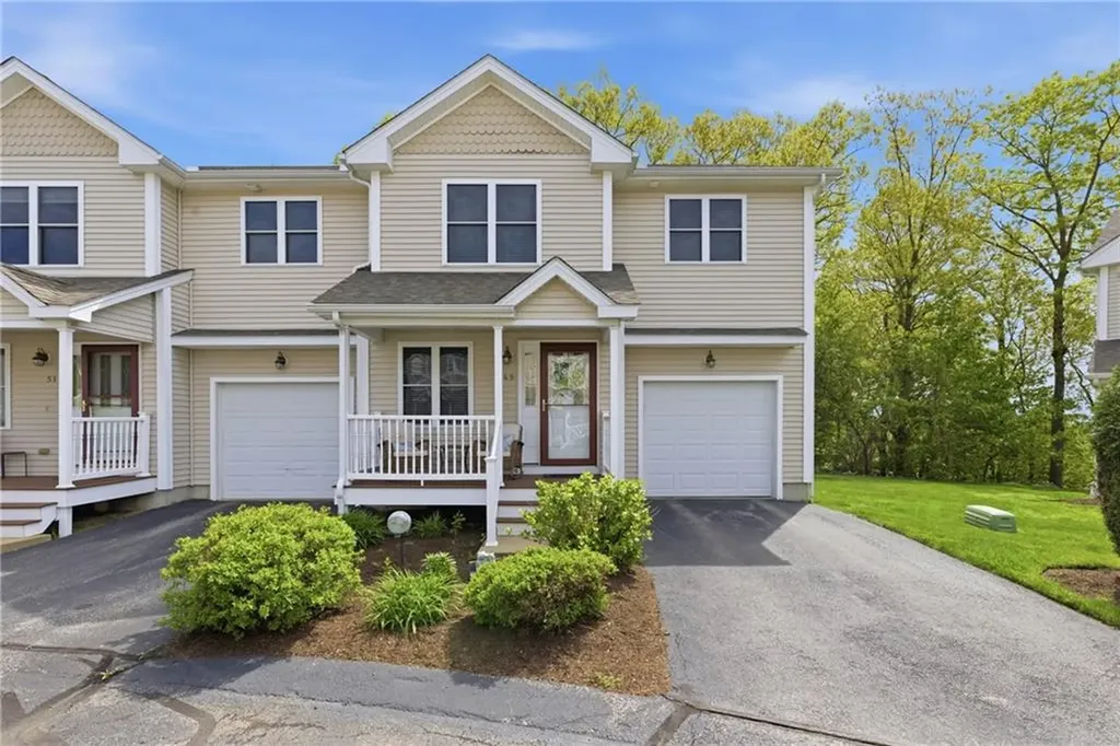 49 Silver Cup Circle West Warwick RI 02893