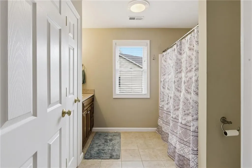 49 Silver Cup Circle West Warwick RI 02893