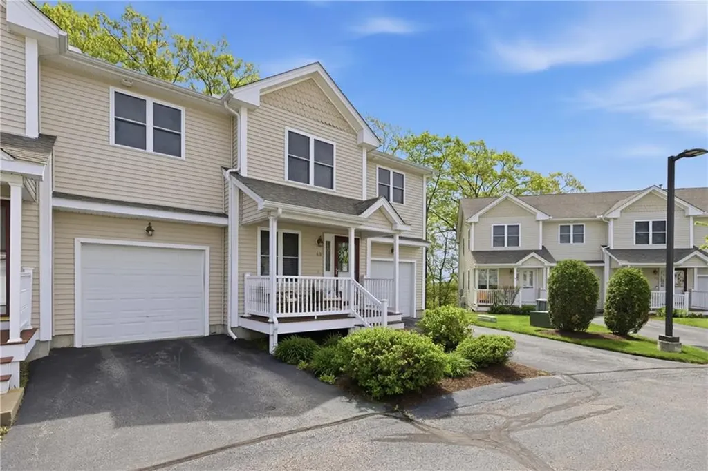 49 Silver Cup Circle West Warwick RI 02893