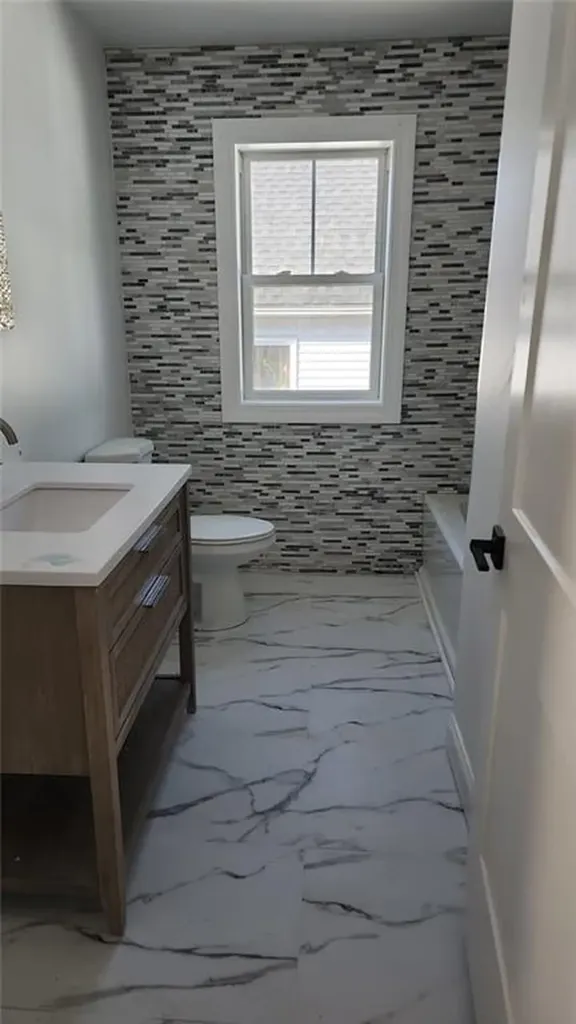 851 River Avenue Providence RI 02908