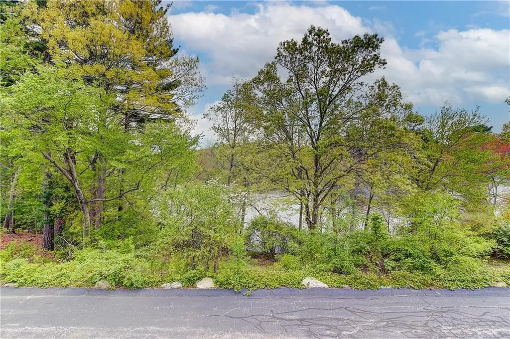 23 Waterview Drive Smithfield RI 02917