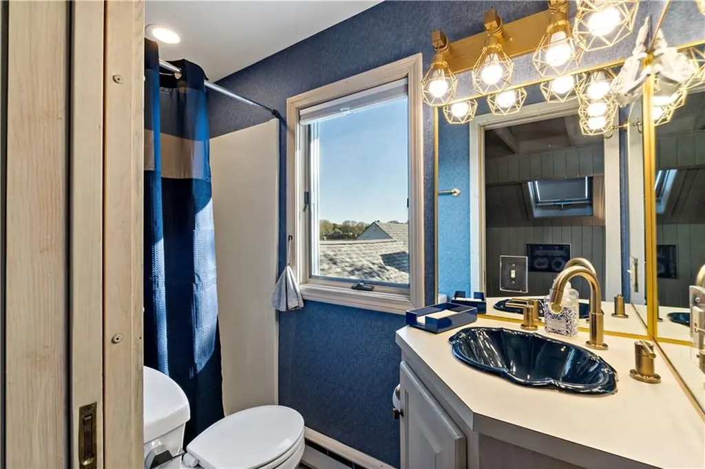 166 New Meadow Road Barrington RI 02806