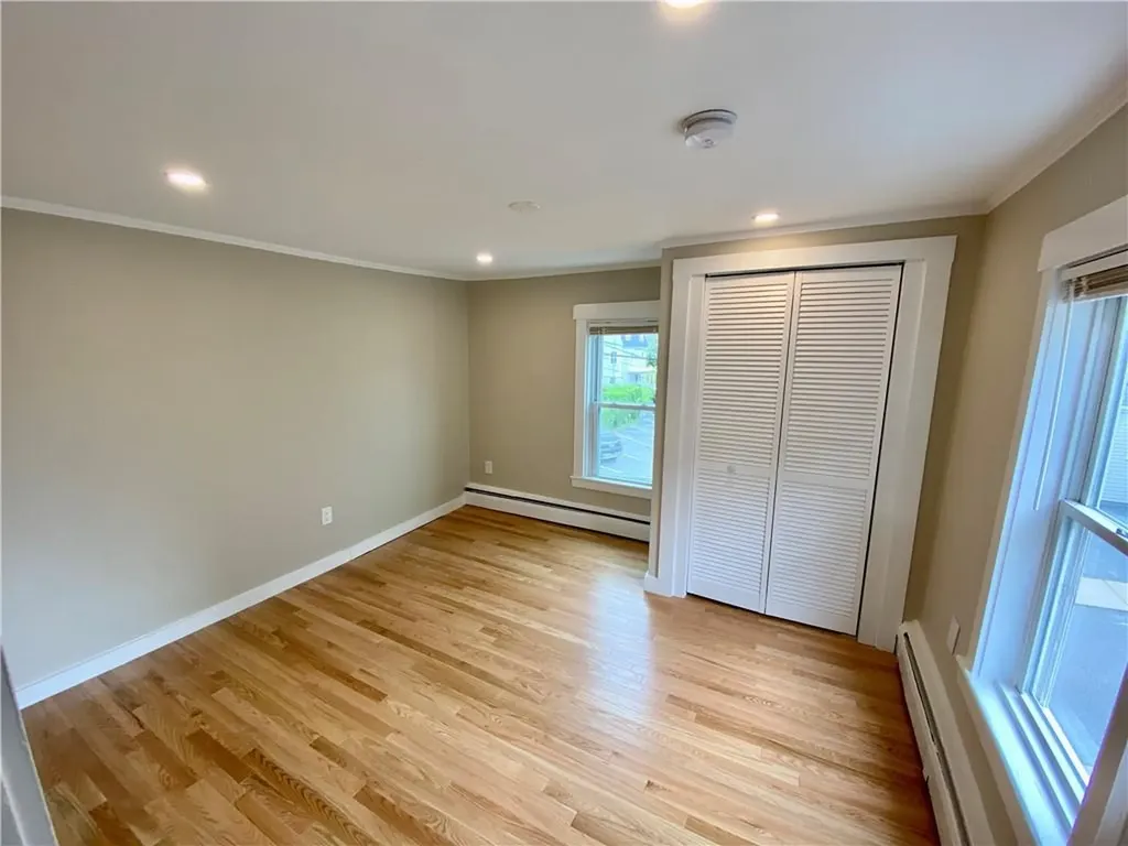 5 Simmons Street Newport RI 02840