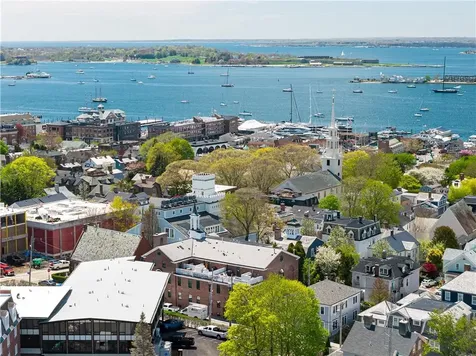 27 High Street Newport RI 02840