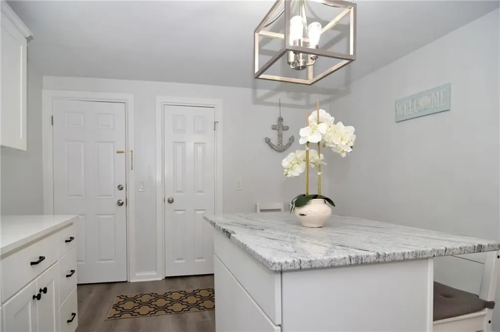 194 South Pier Road Narragansett RI 02882
