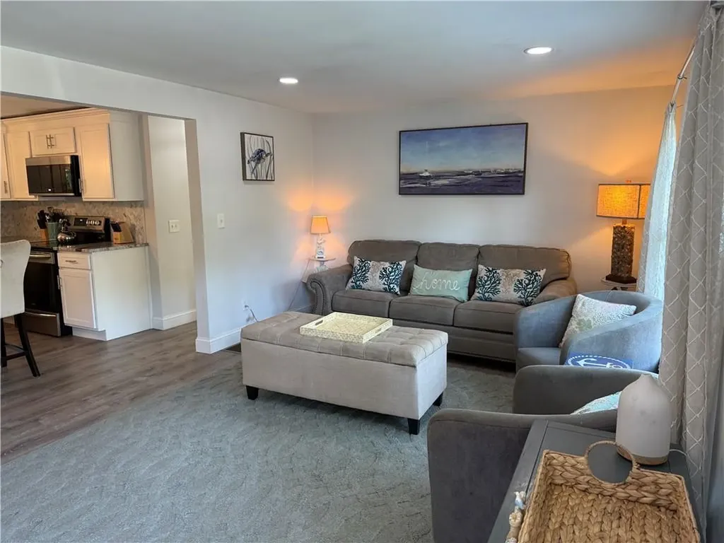 194 South Pier Road Narragansett RI 02882