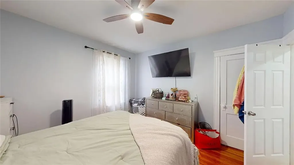 64 66 Yorkshire Street Providence RI 02908