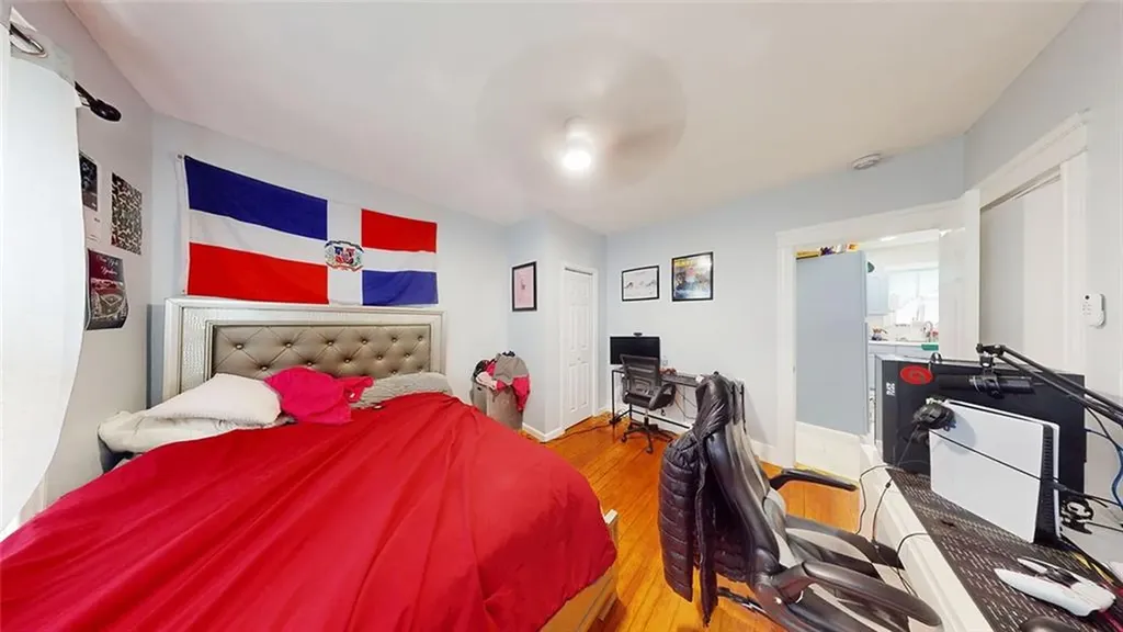 64 66 Yorkshire Street Providence RI 02908