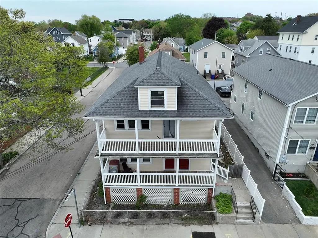 64 66 Yorkshire Street Providence RI 02908