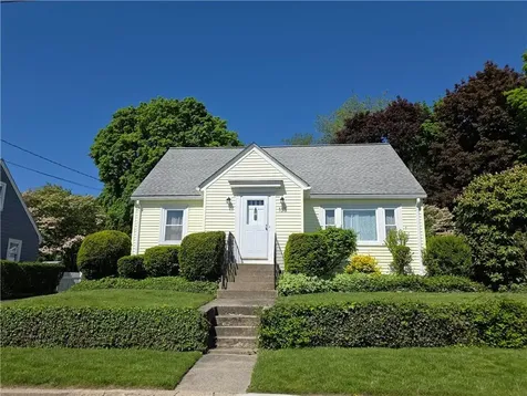 135 Cornell Street Cranston RI 02920