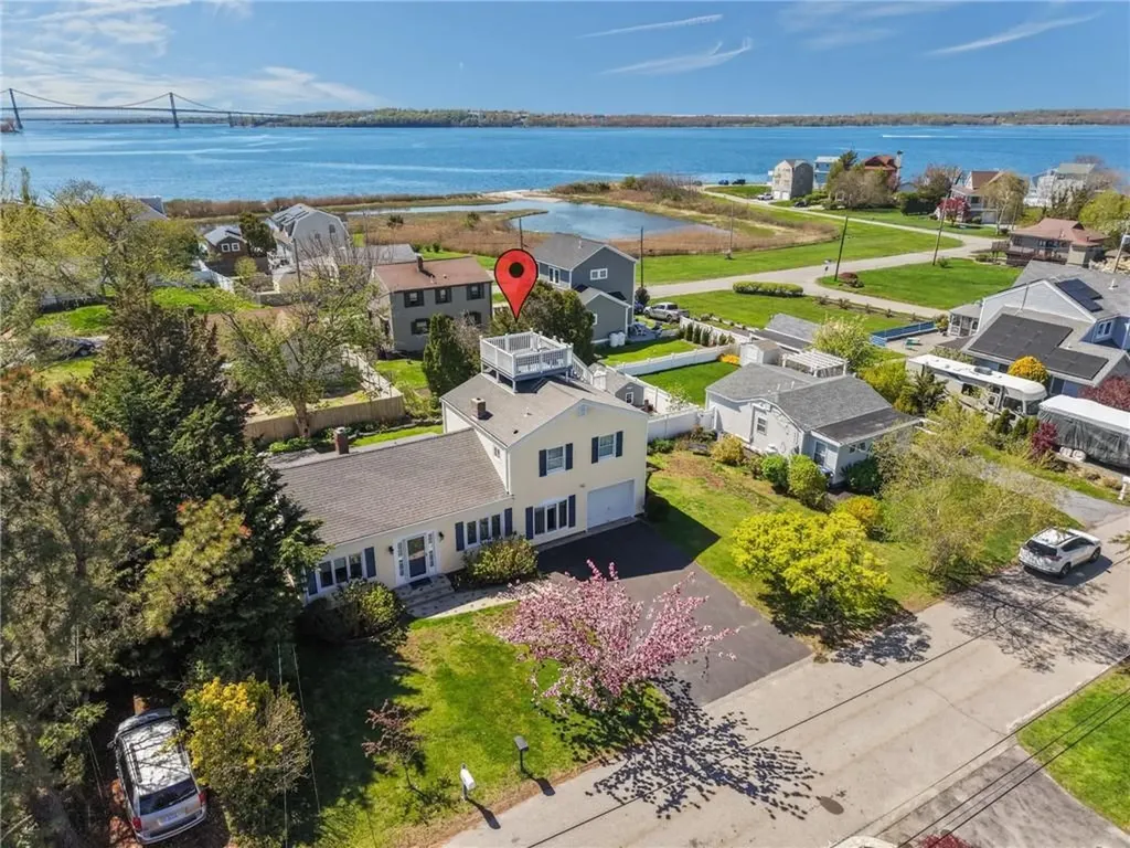 54 Canton Avenue Portsmouth RI 02871