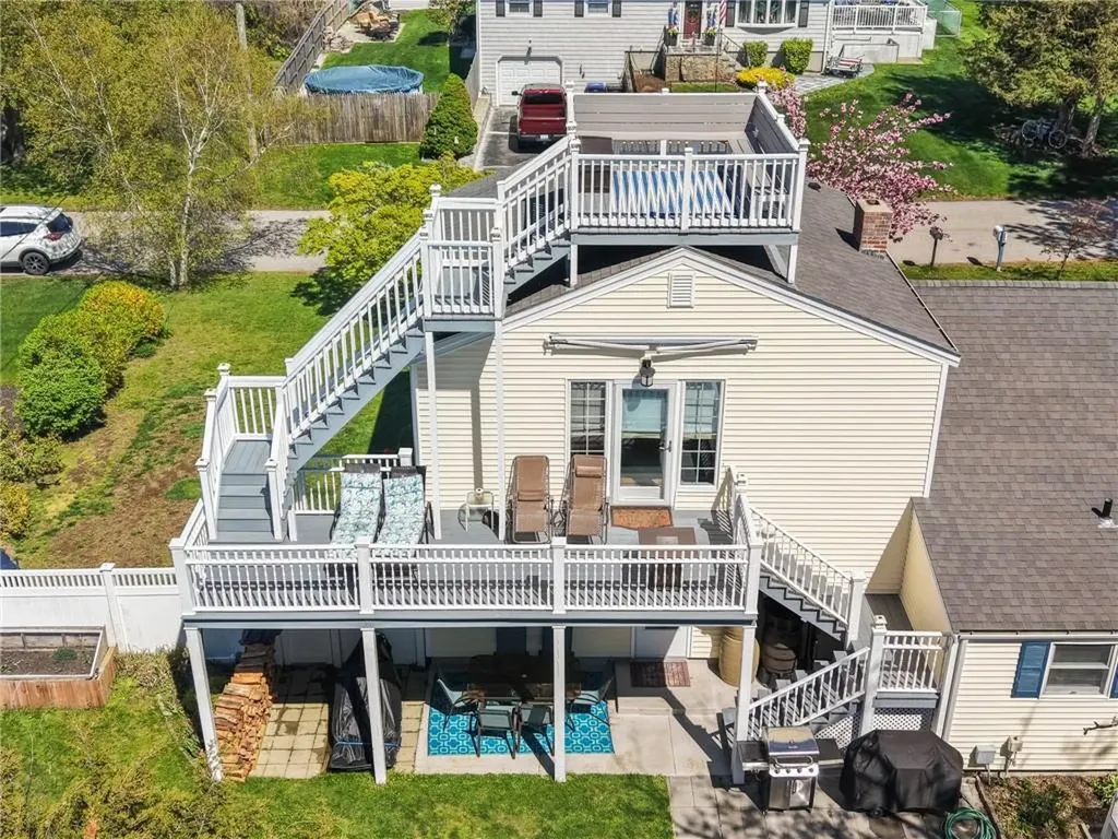 54 Canton Avenue Portsmouth RI 02871
