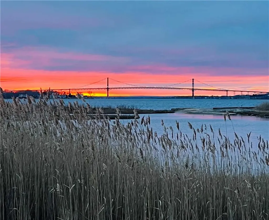 54 Canton Avenue Portsmouth RI 02871