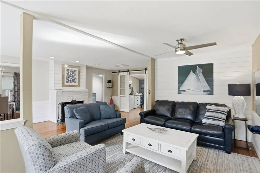 54 Canton Avenue Portsmouth RI 02871