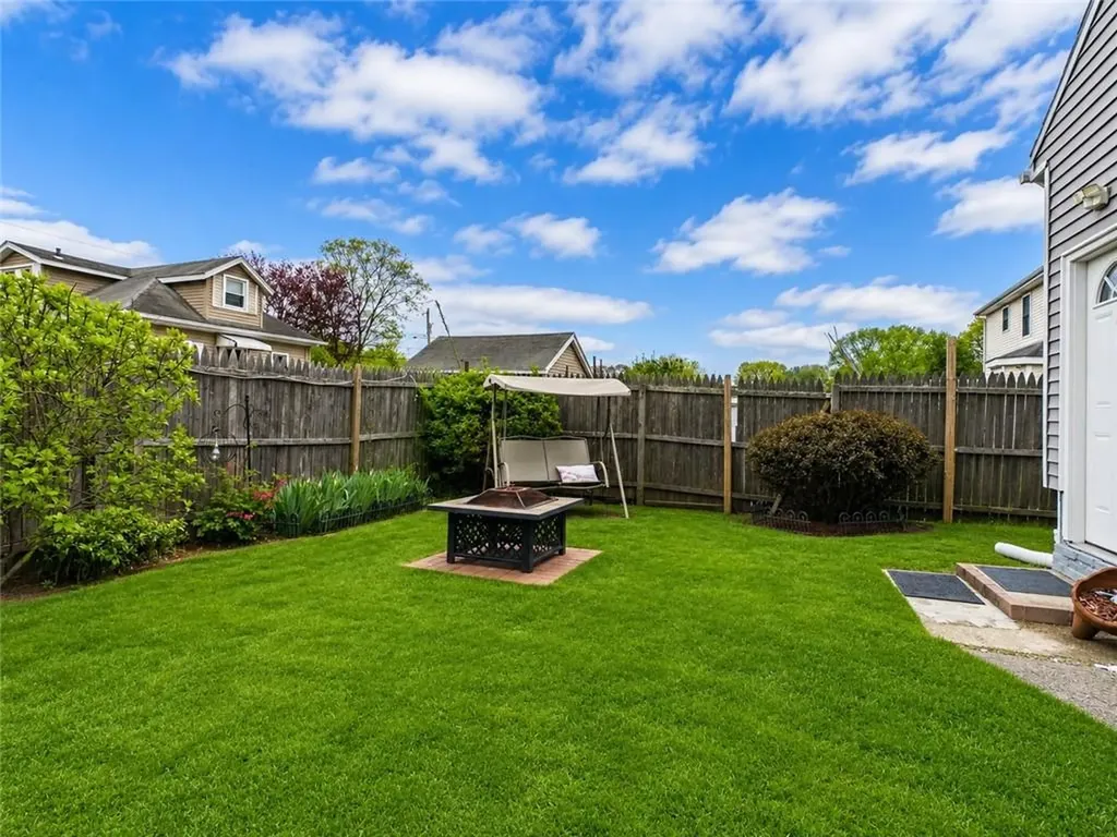 78 Shand Avenue Warwick RI 02889